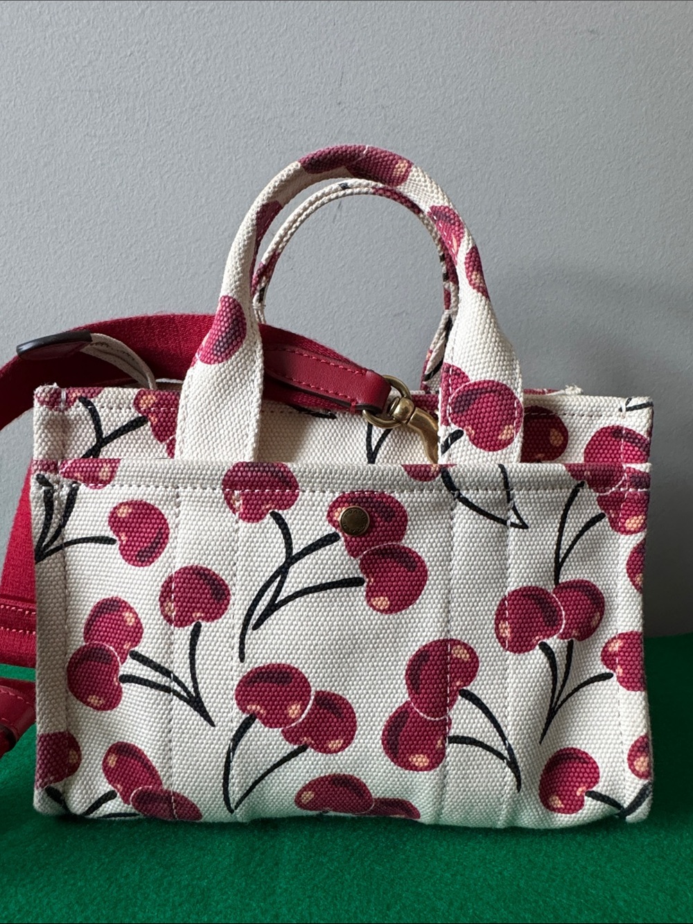 🍒Coach Cream Canvas Mini Tote with Pink Cherry Print and ❤️red Strap🍒 - Picture 5 of 17